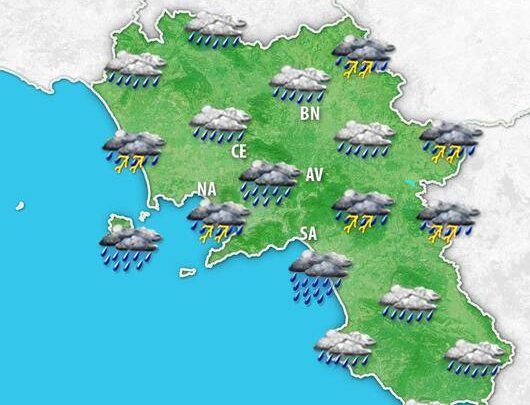 Meteo Campania. Torna il maltempo lunedì con intensi temporali e venti forti