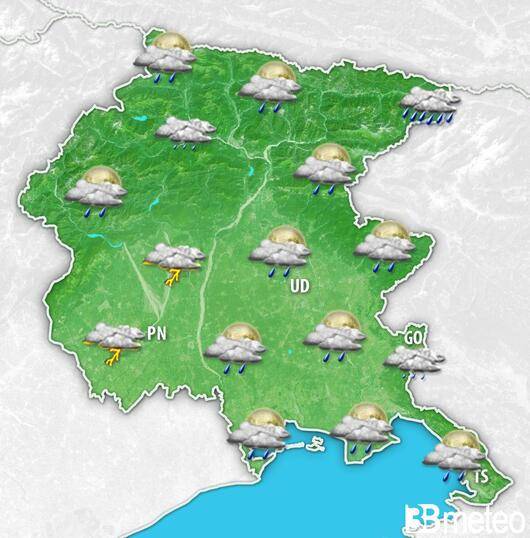 Meteo Friuli VG. Ancora qualche giorno di gran caldo, ma da domenica prime piogge in arrivo. Lunedì temporali e netto calo delle temperature