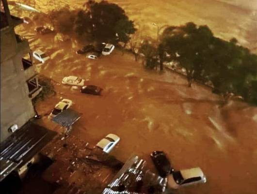 Cronaca meteo. Inondazioni catastrofiche in Libia per la tempesta Daniel. Almeno 2000 morti – Video